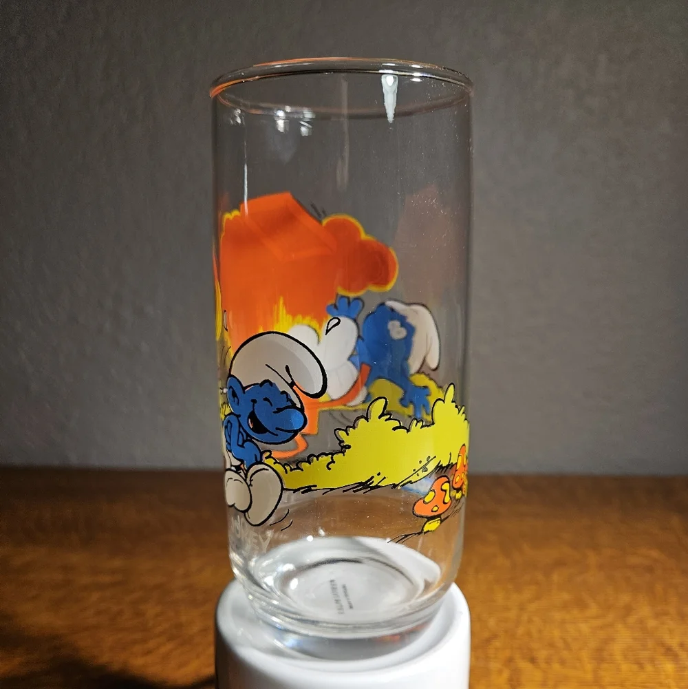 Jokey Smurf Glass 1982